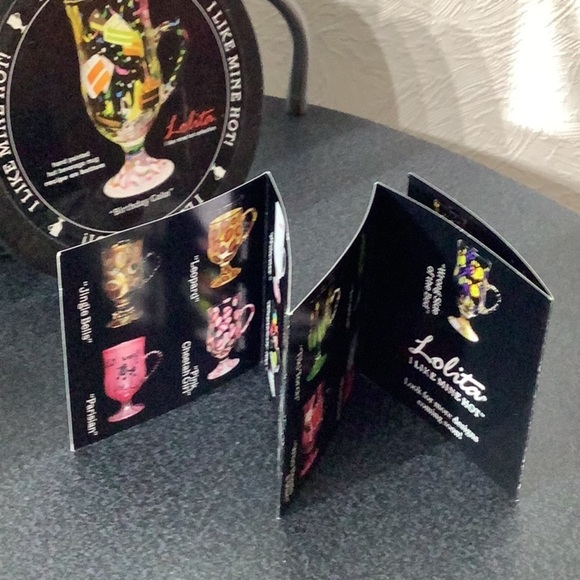 LOLITA NEW - I Like Mine Hot Collection - hand painted Glass w/ rhinestones - Picture 9 of 12